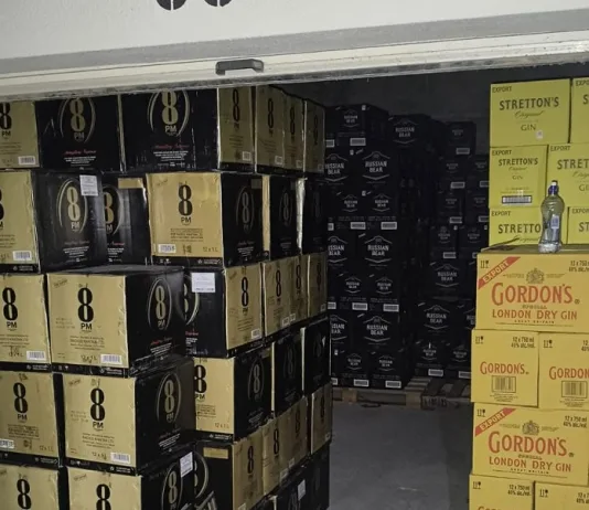 Three Chinese Nationals Arrested After High-Speed Chase Uncovers R9.75 Million Illegal Liquor Cache in Paarl