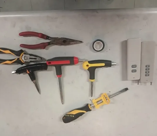 Two Arrested in Bellville for Possession of Car Breaking Implements and Jamming Devices
