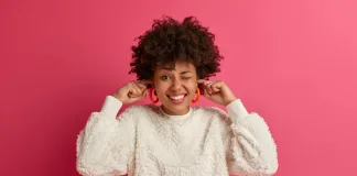 8 Habits Damaging Your Hearing