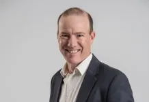 Damian McHugh, Momentum Health