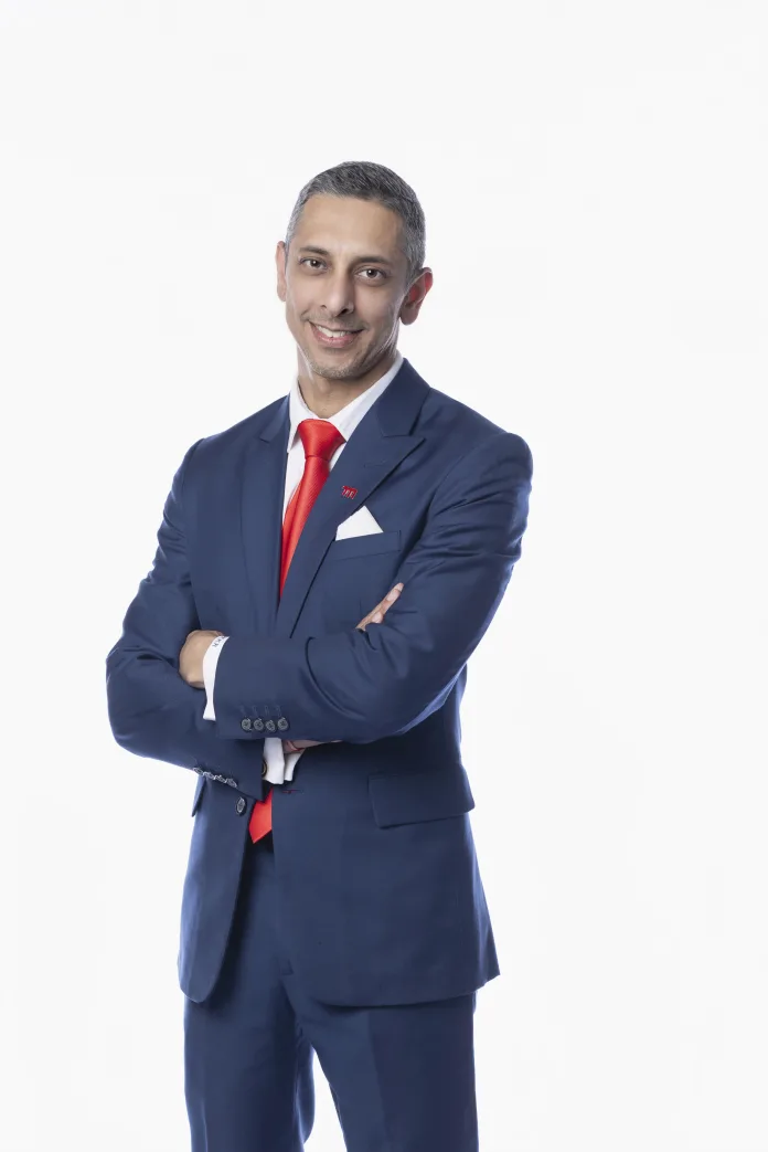 Dipesh-Radia-1 Dipesh Radia, Chief Commercial Officer at Momentum Insure