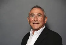 The chair is not the person: A CEO’s hardest leadership lesson Dr Chris Blair, Group CFO at 21st Century
