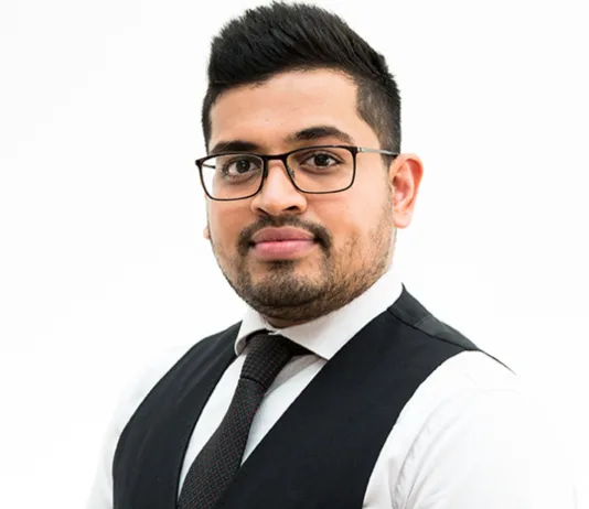 “Wait and see.” Two words costing women their hair – permanently Dr Kashmal Kalan, Medical Director at Alvi Armani South Africa