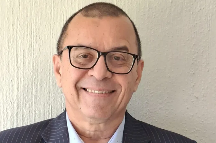 Dr-Oliver-Seale-Executive-Dean-at-Rosebank-International Dr Oliver Seale, Executive Dean at Rosebank International