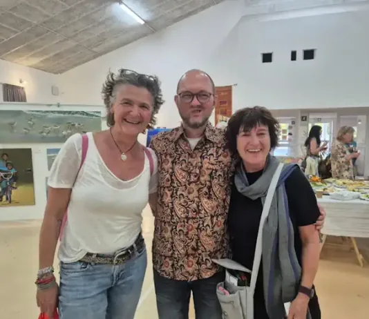 Guests at the Plett Art Association grand opening at the Plett Arts Festival