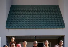 Plascon partners with HOOD Youth Development Project to channel at-risk youth into community upliftment Plascon partners with HOOD Youth Development Project to channel at-risk youth into community upliftment