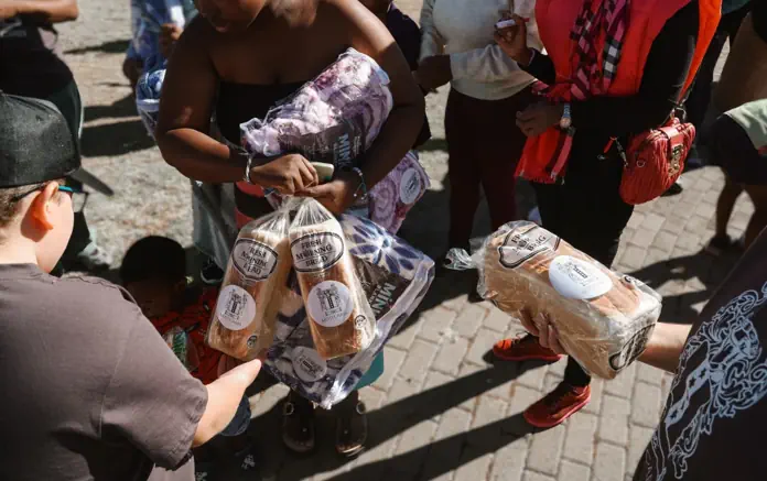 1,000 Soweto residents receive blankets and bread as Moti Cares Winter Drive begins in Orlando West 1,000 Soweto residents receive blankets and bread as Moti Cares Winter Drive begins in Orlando West