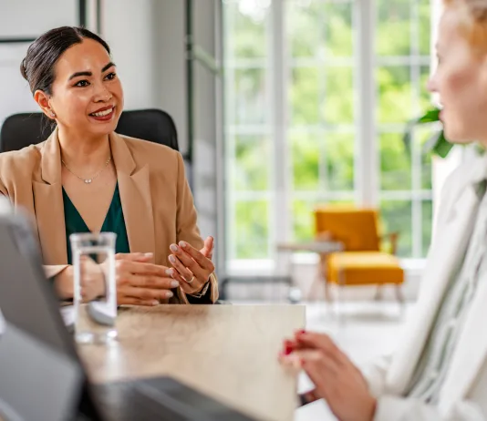 Building psychological literacy for work, leadership and modern life