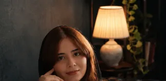 How Financial Management Shaped Masoumeh Jahangard Analytical Approach to Content
