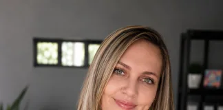Kim Roos, Administration and Internal sales at The Lube Guys.