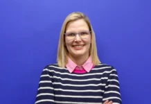 THE VITAL ROLE OF SA UNIVERSITIES IN TACKLING GRADUATE EMPLOYABILITY Dr Renee Minnaar, Dean of Faculty: Hospitality and Tourism at Rosebank International South Africa. Image supplied by meropact.co.za