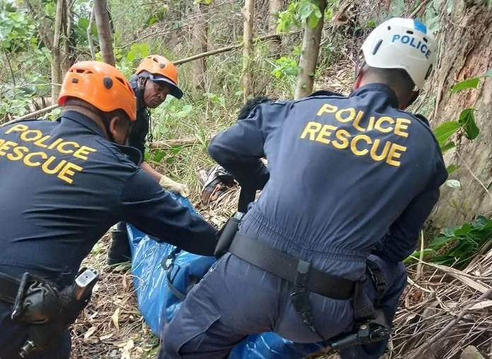 Hillcrest Body Recovery: SAPS and Rescue Teams Locate Missing 74-Year-Old Woman Hillcrest Body Recovery: SAPS and Rescue Teams Locate Missing 74-Year-Old Woman