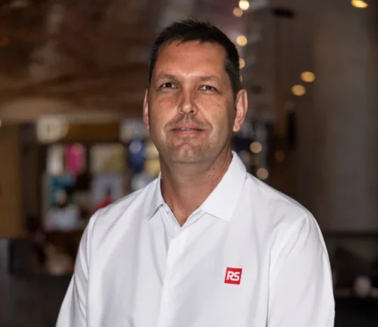 VISIBILITY AND COLLABORATION: FOUNDATIONS OF A MORE RESILIENT INDUSTRIAL OPERATION De Wet Joubert, Operations and Strategic Projects Director, RS South Africa. Image supplied by PR company.