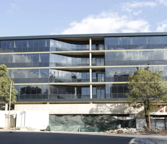 Mogale City Unveils Redeveloped Civic Centre Precinct, Marking Milestone in Urban Regeneration Mogale City Unveils Redeveloped Civic Centre Precinct, Marking Milestone in Urban Regeneration. Image supplied by Reliable PR.